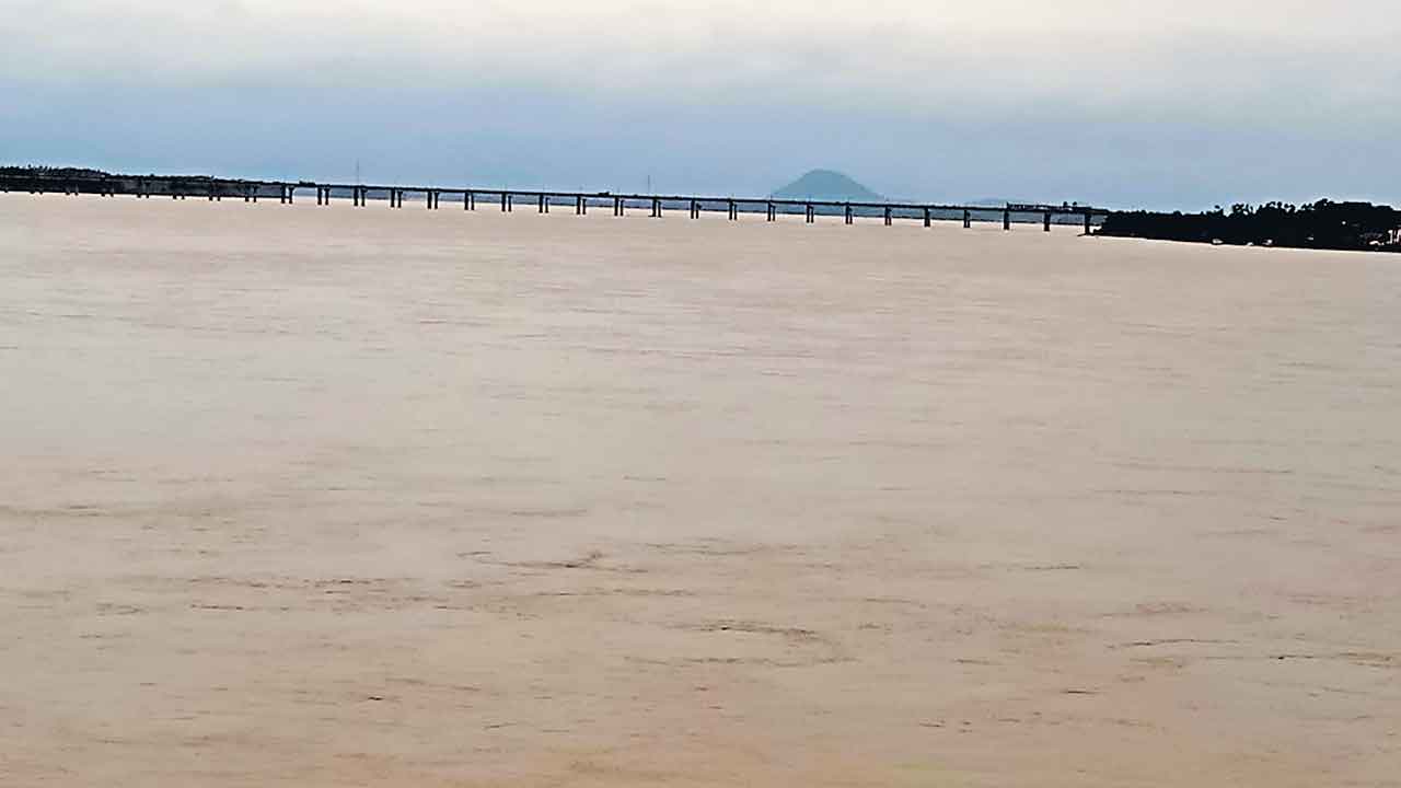 భద్రాచలానికి మళ్లీ ముంపు భయం