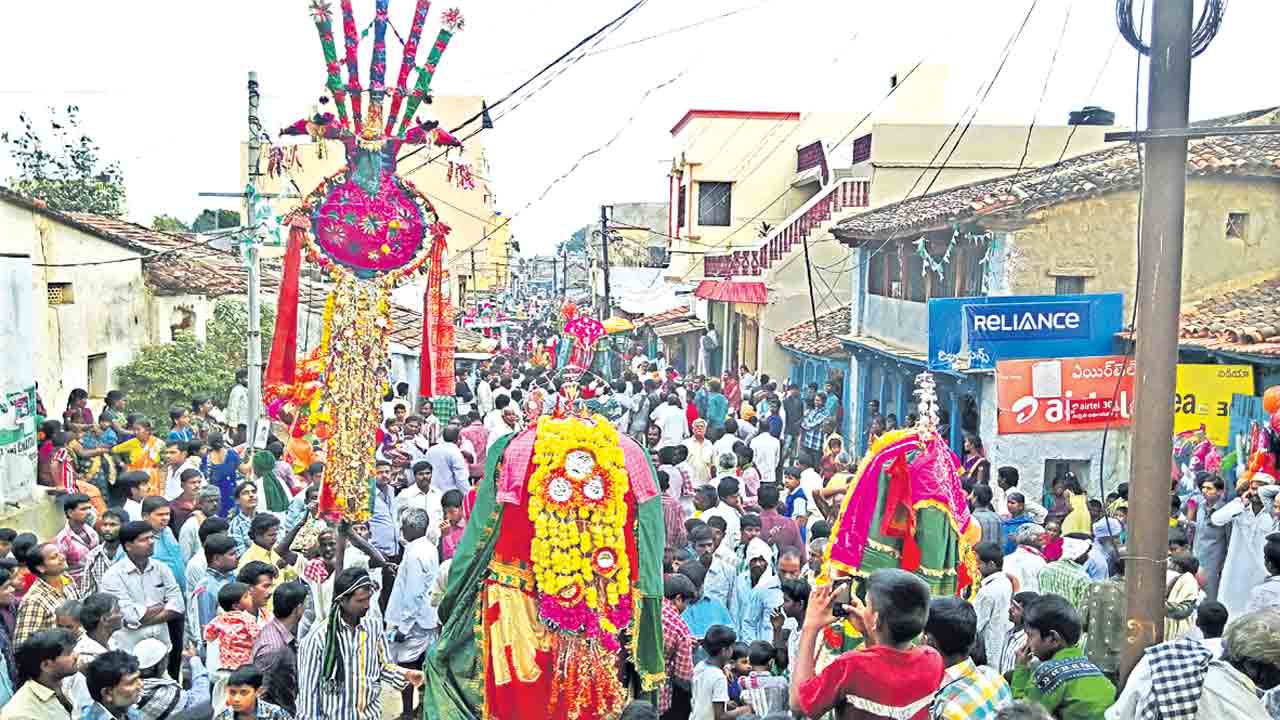 ఘనంగా మొహర్రం