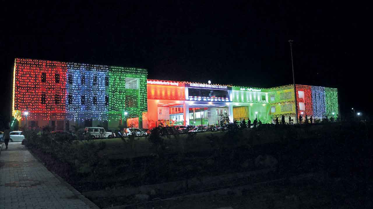 పాలనా సౌధం ఆరంభానికి సిద్ధం