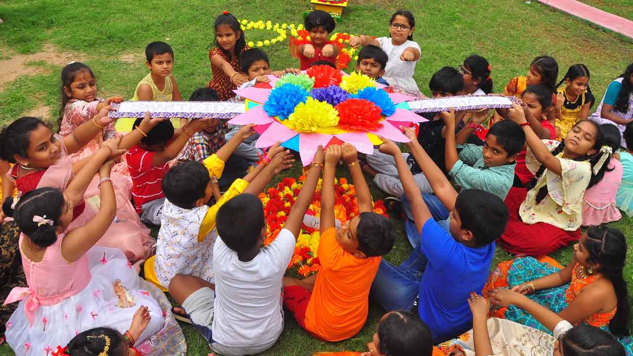 సంబురంగా రక్షాబంధన్