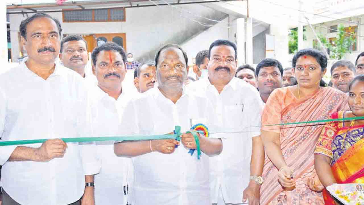 రెసిడెన్షియల్‌ స్కూళ్లలో అద్భుత ఫలితాలు