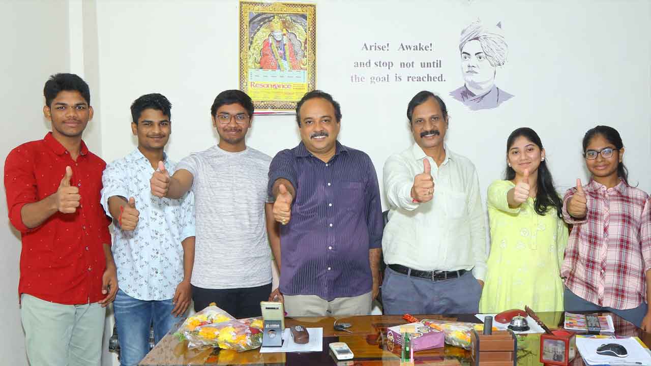 ఎంసెట్ ఫలితాల్లో ప్రైవేటు సత్తా