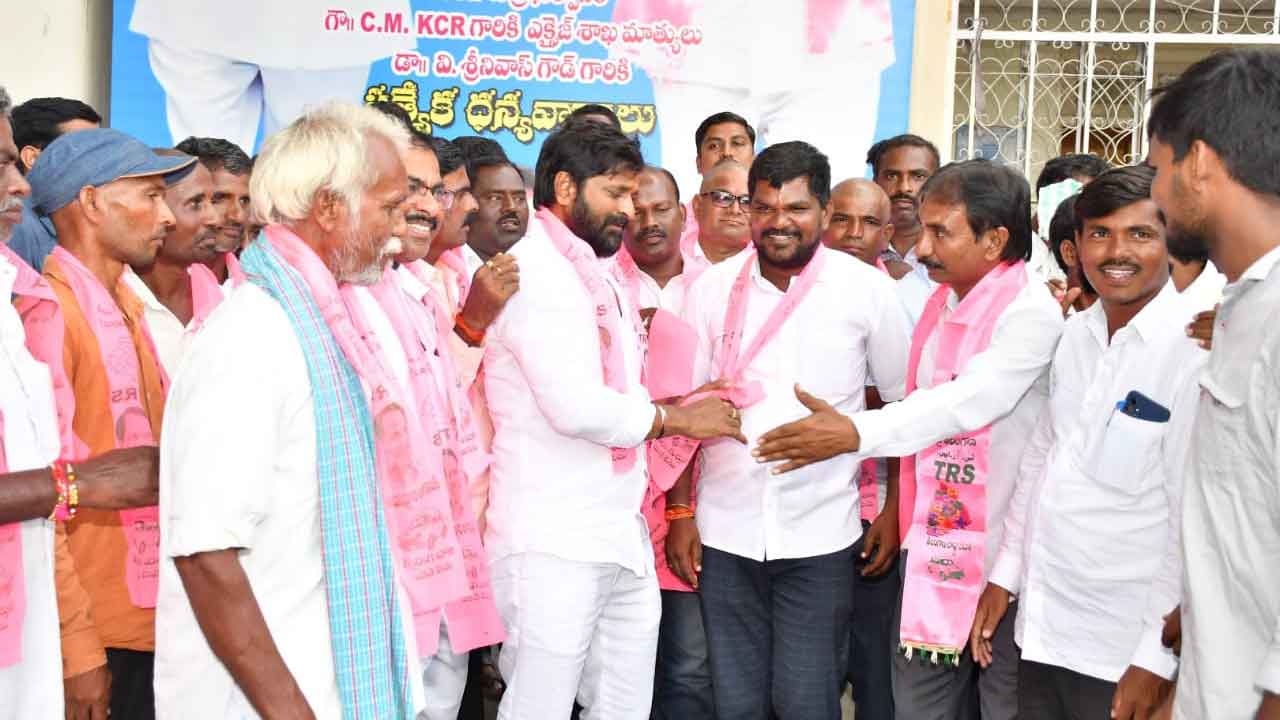 కేసీఆర్‌ జోలికొస్తే ఖబడ్దార్‌