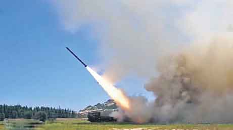 తైవాన్‌ సమీపంలో చైనా భారీ సైనిక విన్యాసాలు