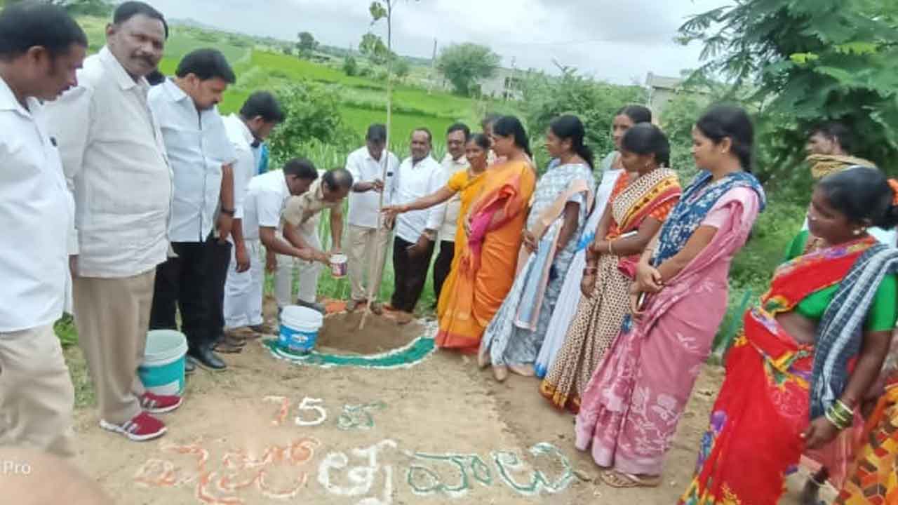 పర్యావరణాన్ని కాపాడుకుందాం