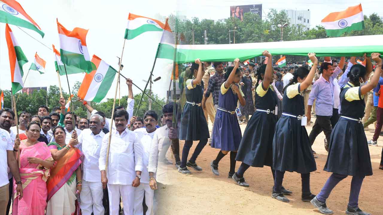 వజ్రోత్సవాలను విజయవంతం చేద్దాం