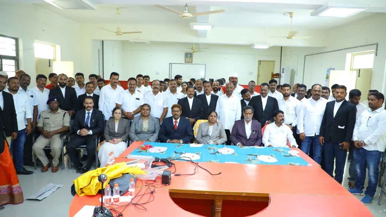 సత్వర న్యాయం అందిస్తాం