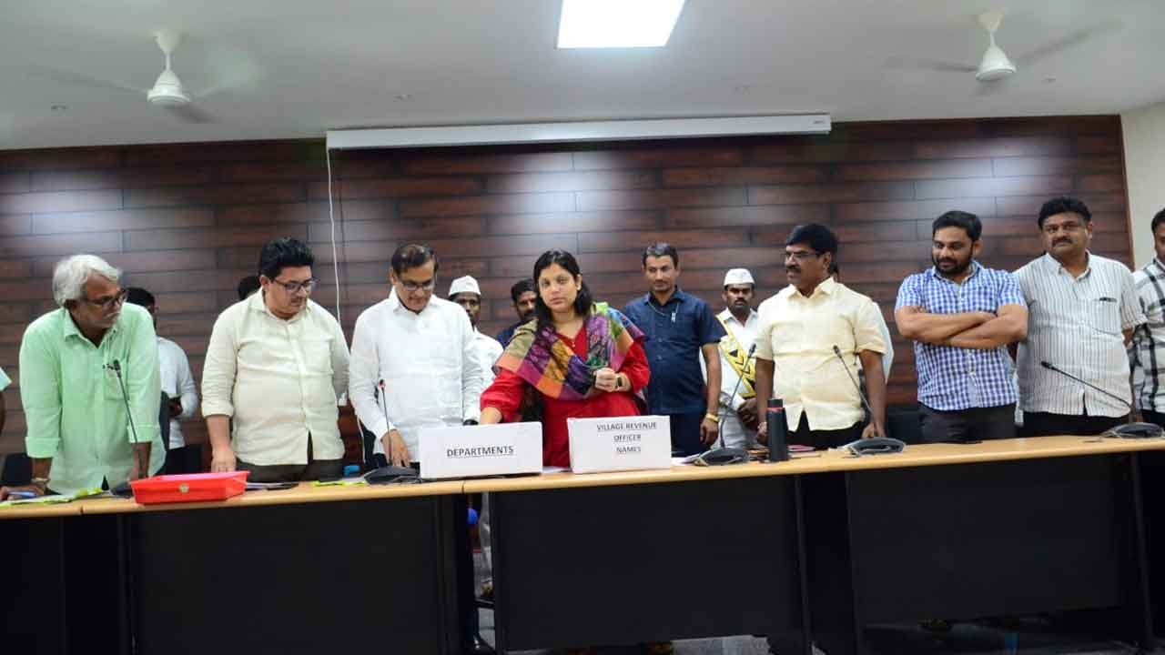 వీఆర్‌ఓలకు పోస్టింగ్‌