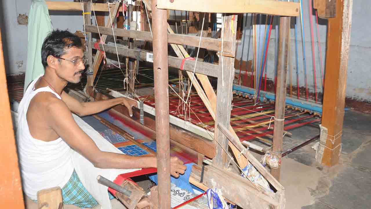 నేతన్నకు సర్కారు ధీమా