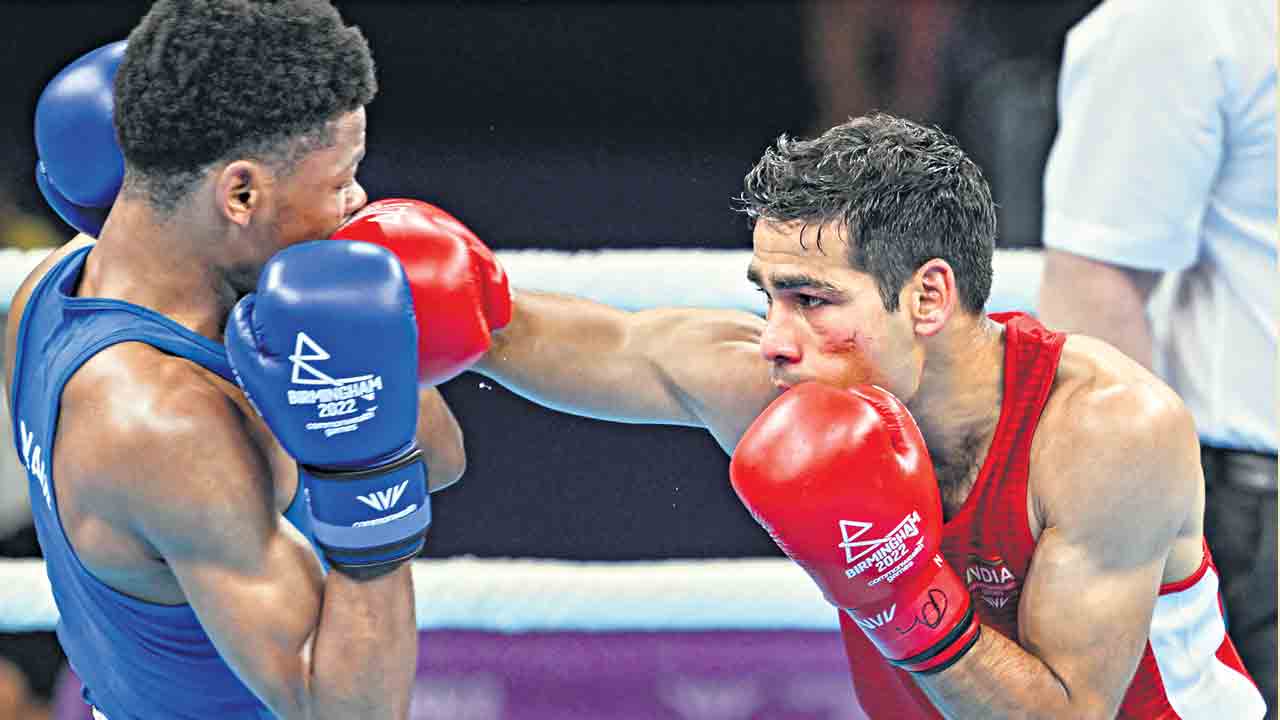 ఇందూర్‌ పంచ్‌