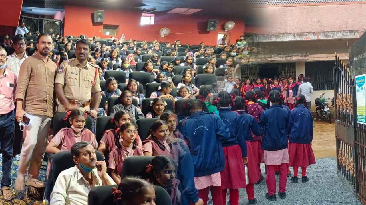 గాంధీజీ జీవిత చరిత్ర తెలుసుకోవాలి