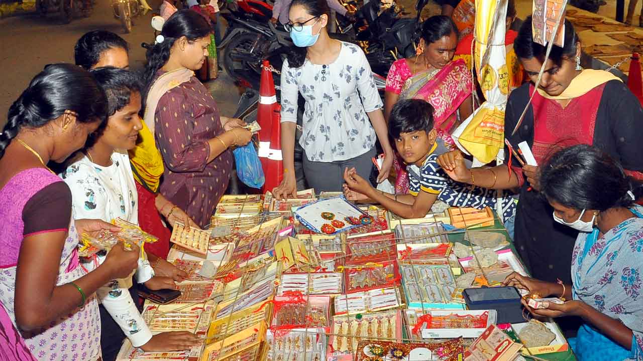 ఆత్మీయ వేడుక రక్షాబంధన్‌