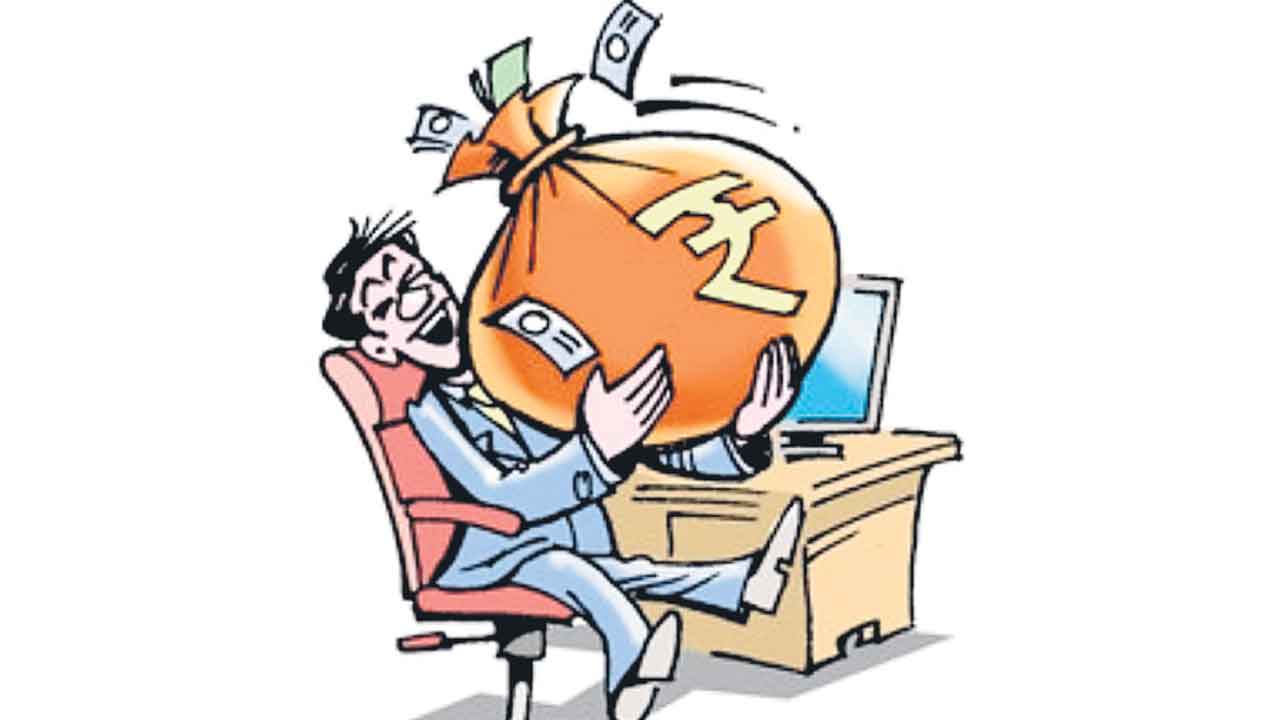 ఆకాశమే హద్దుగా..