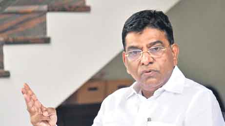 ఖాదీ అభ్యున్నతికి చర్యలేవీ?