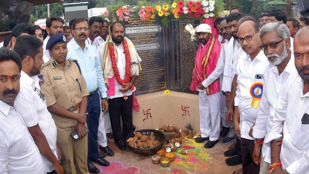 అట్టహాసంగా మర్రిగూడ బైపాస్‌, క్లాక్‌ టవర్‌ జంక్షన్ల ప్రారంభం