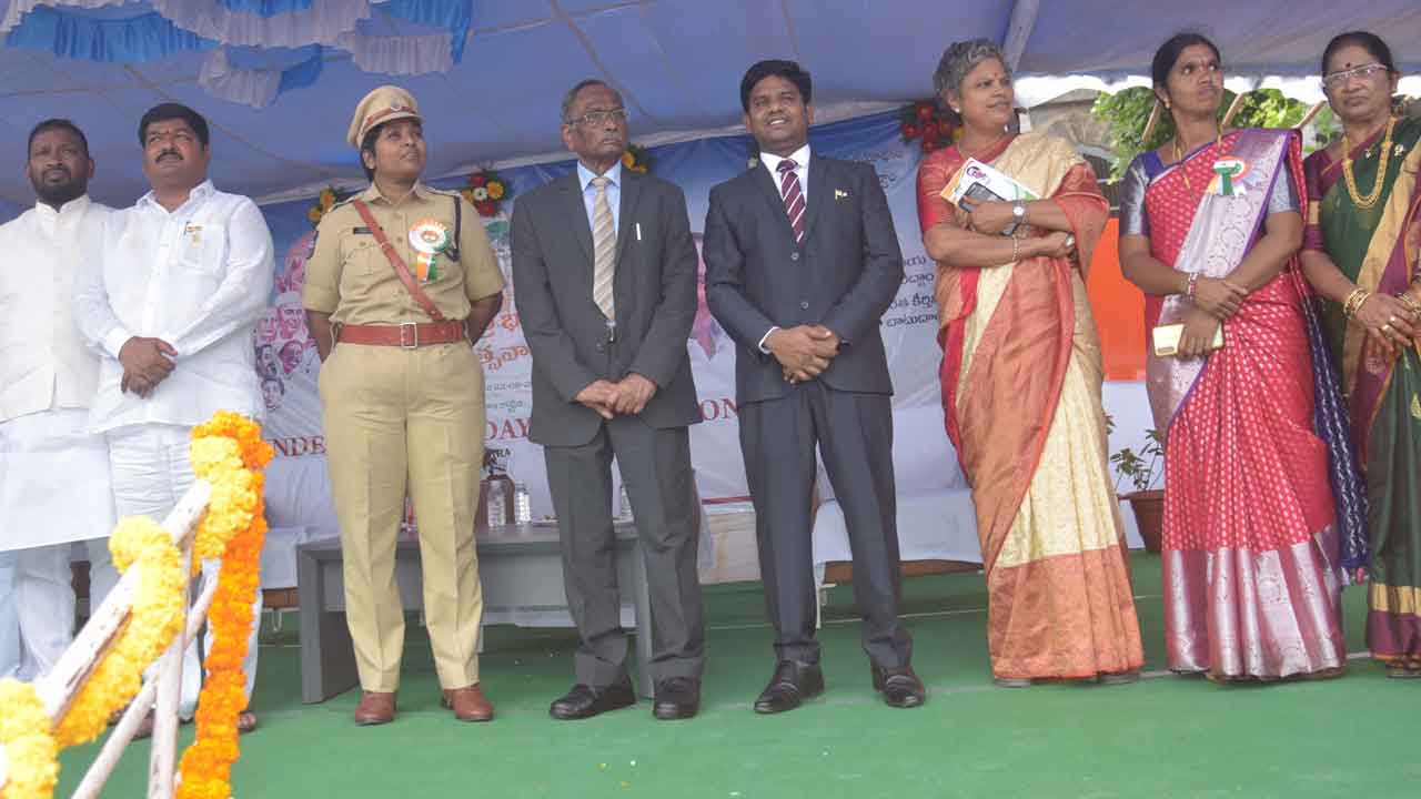 ఓరుగల్లులో వజ్రోత్సవ సంబురం