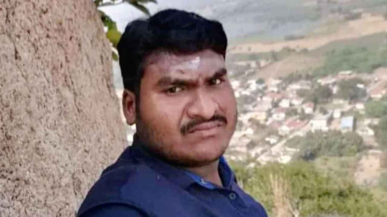 సింగరేణి కార్మికుడి దారుణహత్య