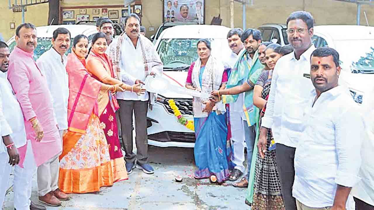 దళితుల జీవితాల్లో వెలుగులు