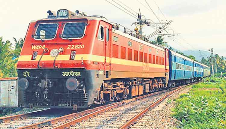 సికింద్రాబాద్‌ నుంచి తిరుపతికి ప్రత్యేక రైళ్లు