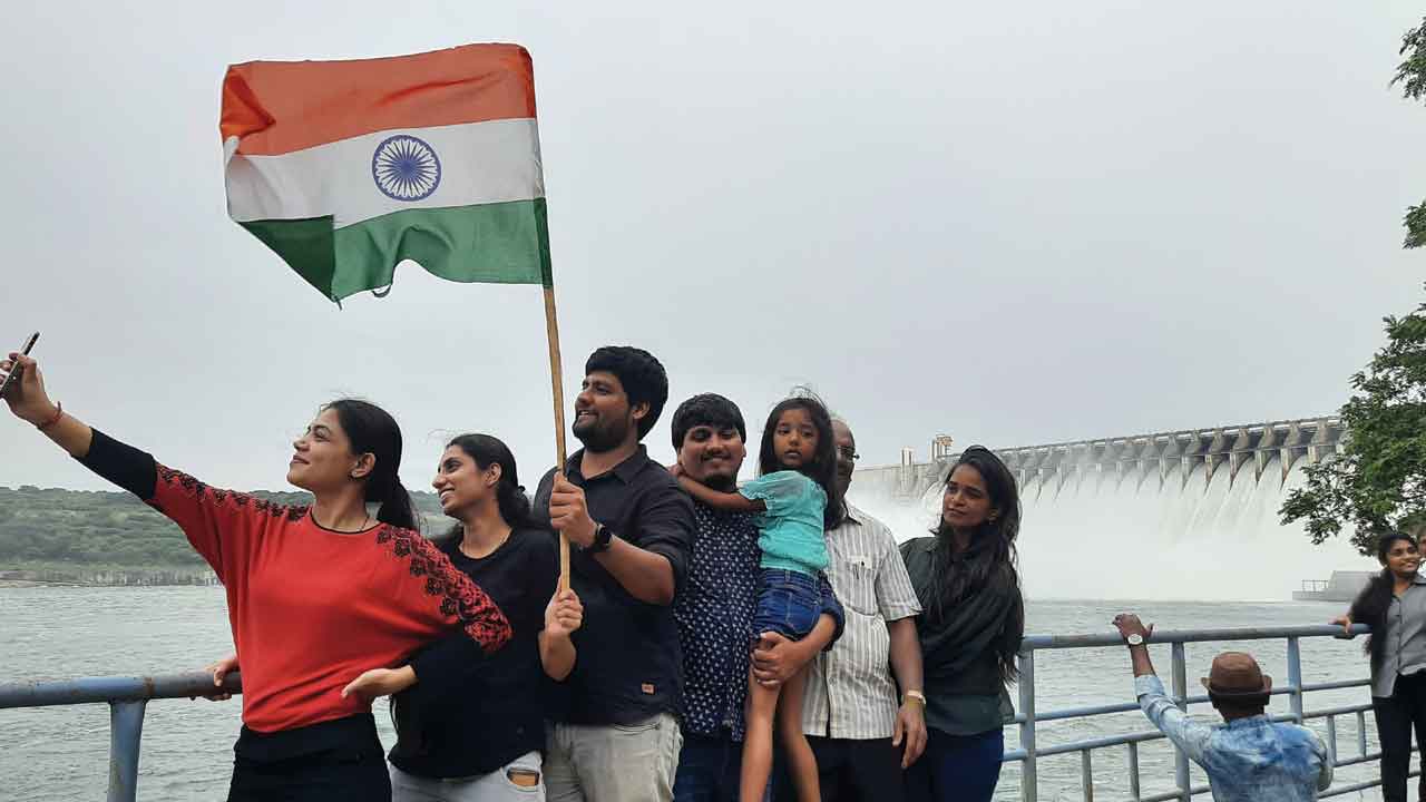 సాగర సోయగం