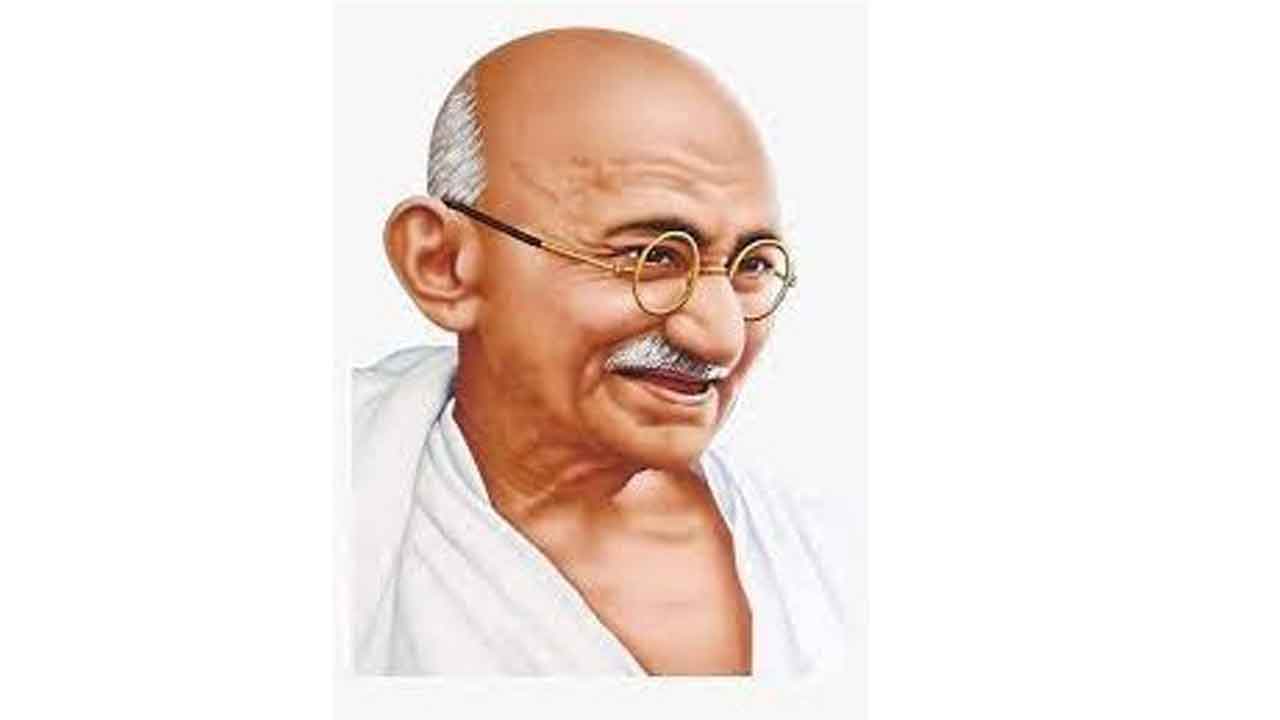 తెరపై మహాత్మా గాంధీ గాథ