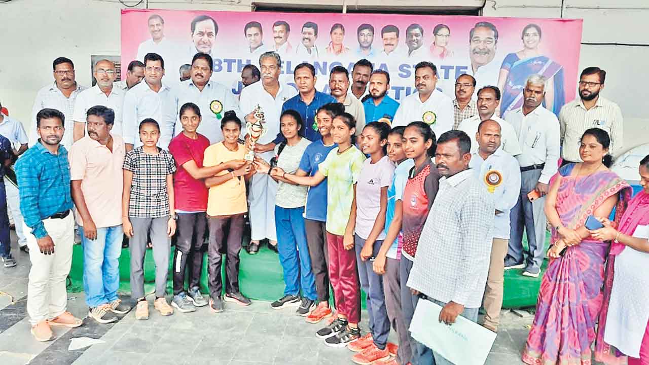 ఓవరాల్‌ చాంప్‌ నాగర్‌కర్నూల్‌