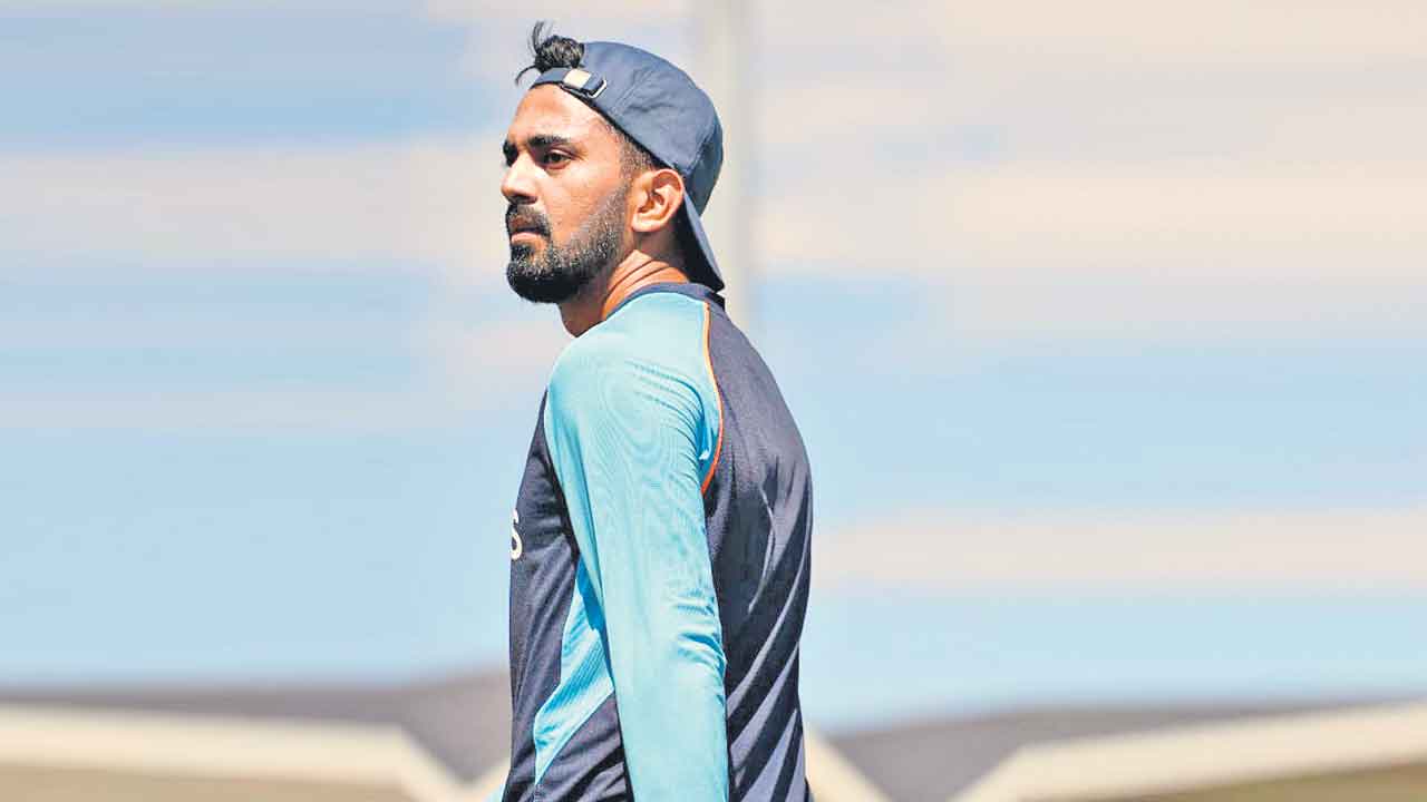 ఆసియా కప్‌ టోర్నీ.. కోహ్లీ, రాహుల్‌ రీఎంట్రీ