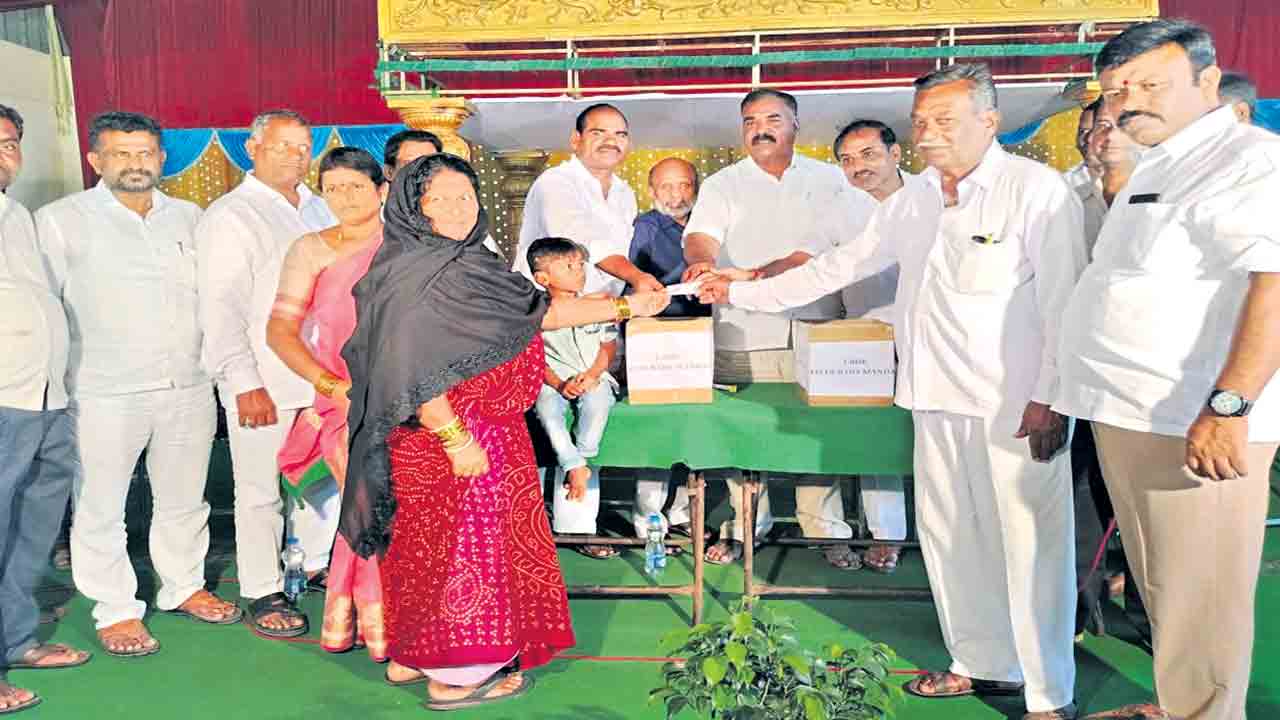 పేదల సొంతింటి కల సాకారం