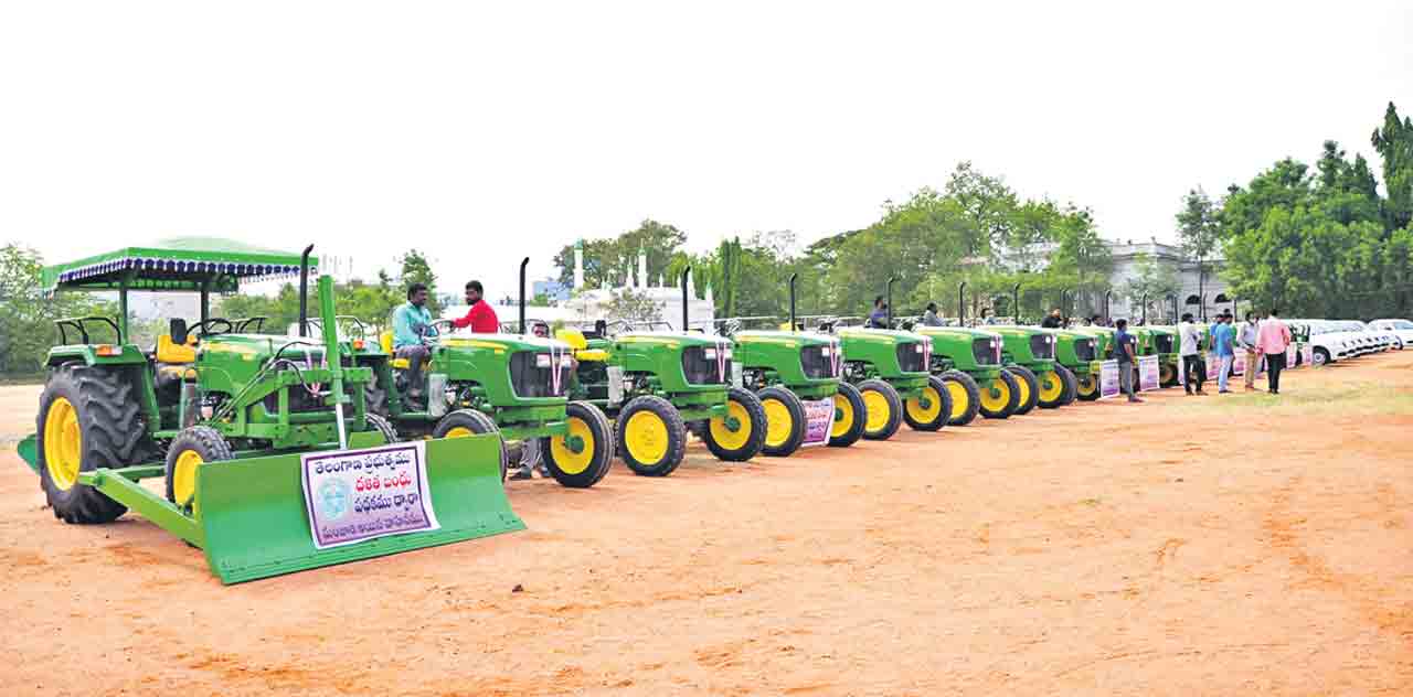 కూలీలు..ఓనర్లుగా