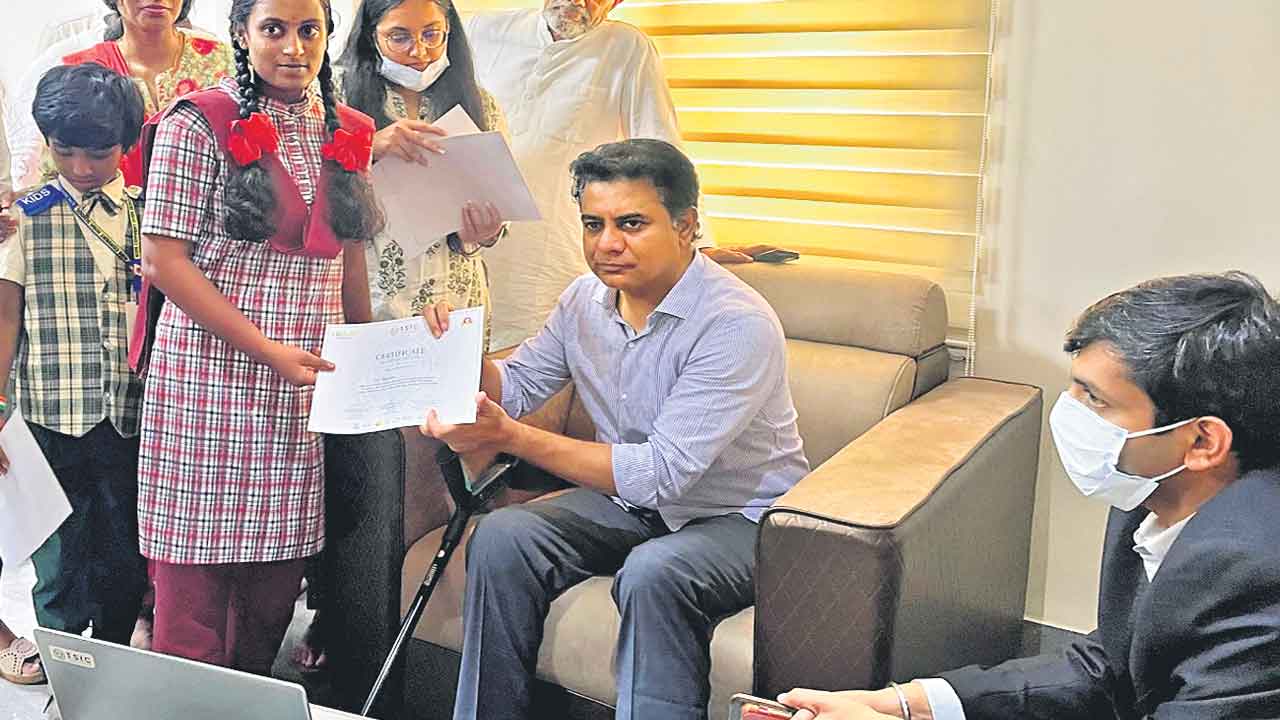 33 జిల్లాల నుంచి 163 ఆవిష్కరణలు