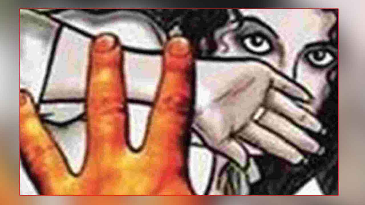 నెల్లూరు జిల్లాలో కామాంధుడికి దేహశుద్ధి