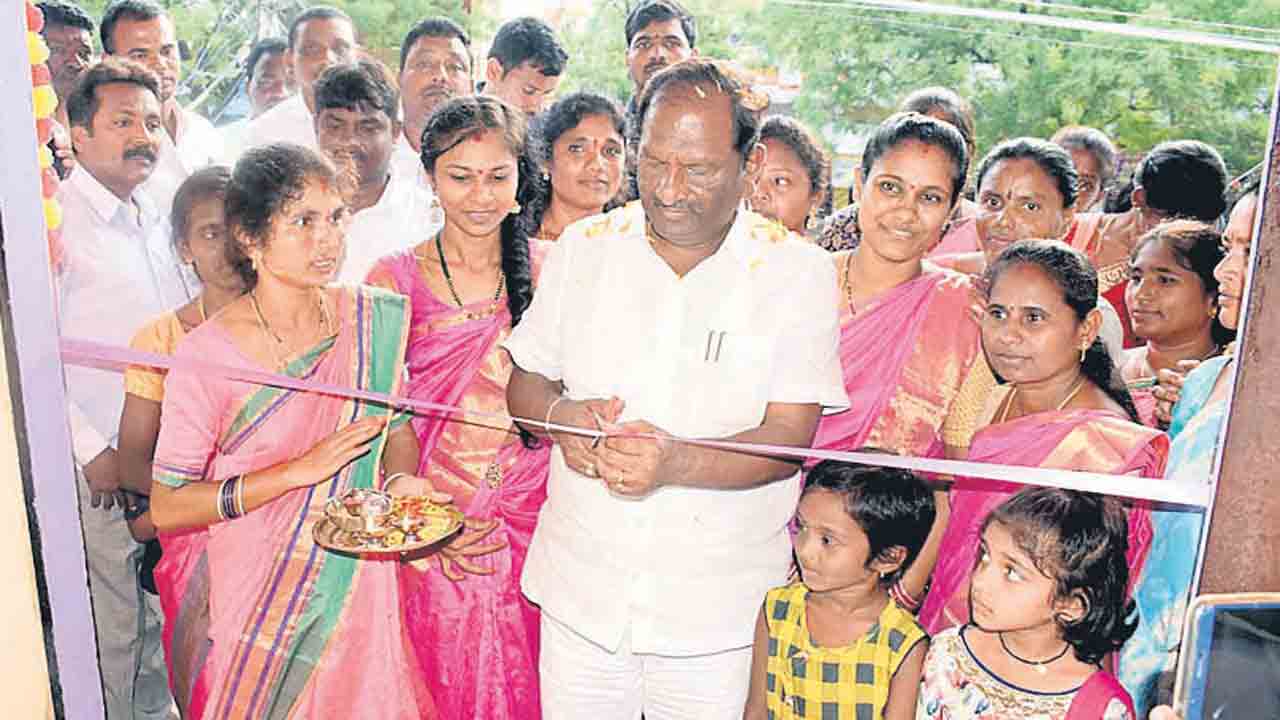 కాంగ్రెస్‌, బీజేపీ ఝూటా పార్టీలు