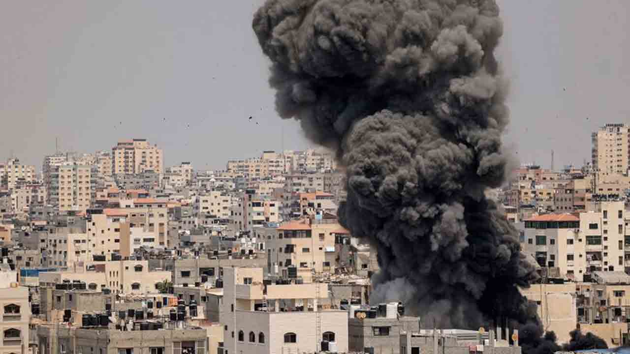 గాజాపై కొనసాగుతున్నఇజ్రాయెల్‌ దాడులు