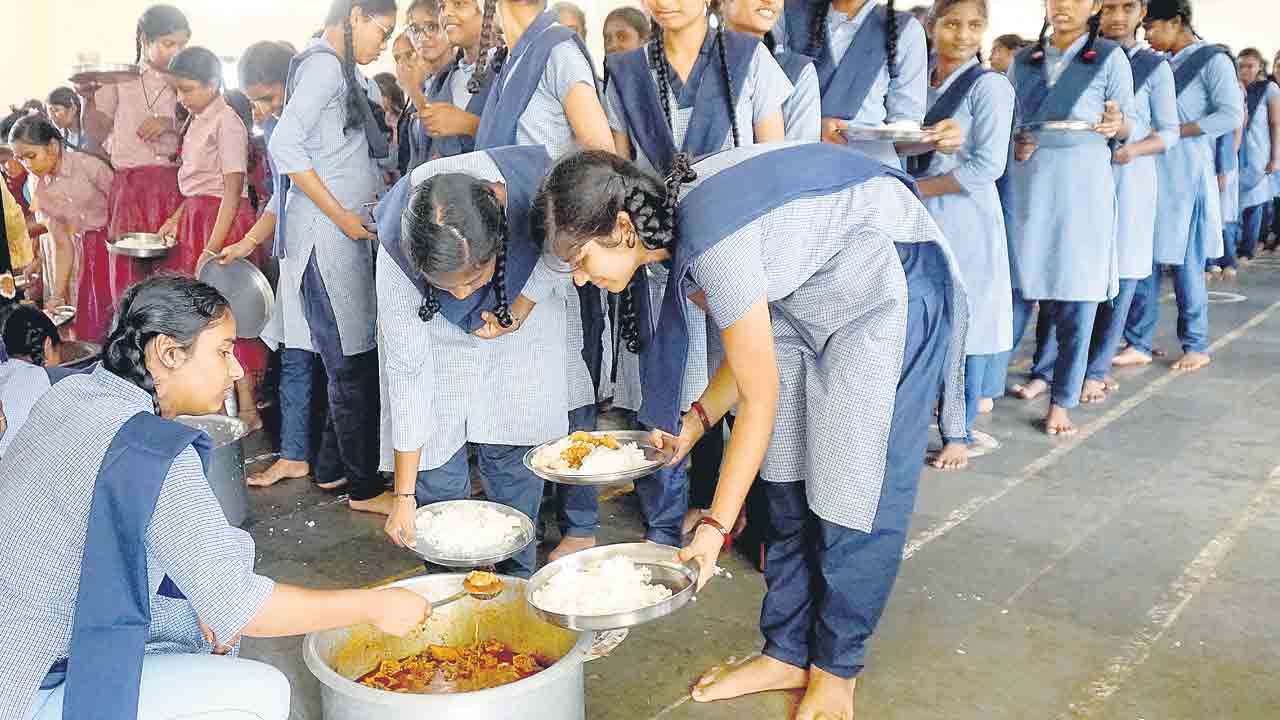 పక్కాగా భోజనం