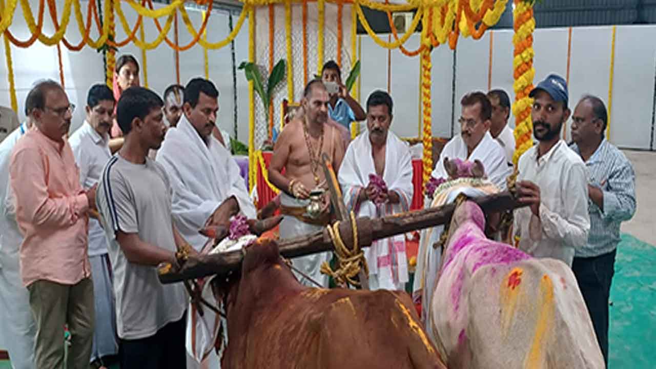 ముంబైలో శ్రీవారి ఆలయ భూమి పూజకు చురుగ్గా ఏర్పాట్లు