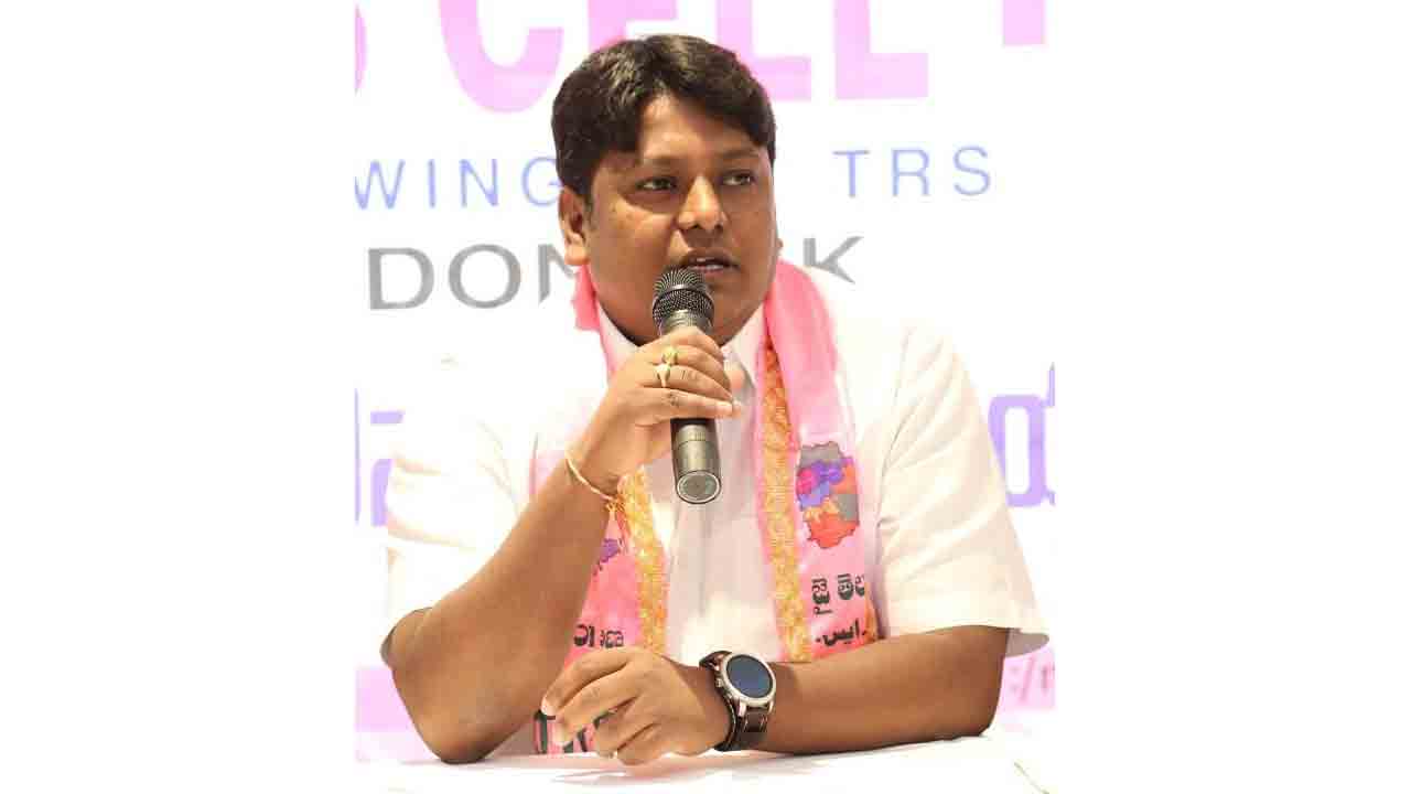 ఎమ్మెల్సీ క‌విత ఇంటిపై దాడిని ఖండిస్తున్నాం : అశోక్ గౌడ్ దూసరి