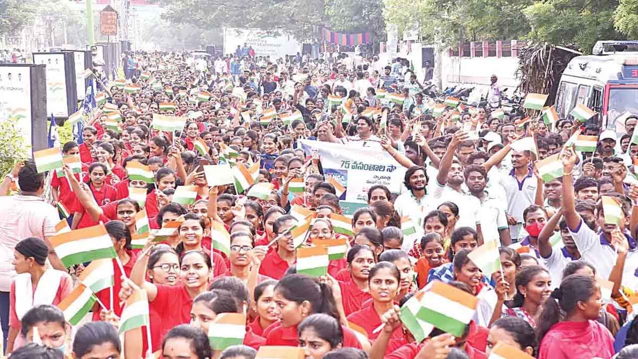 ఒంగోలులో ఆజాదీ కా అమృత్‌ మహోత్సవ్‌ 3 కే ర్యాలీ