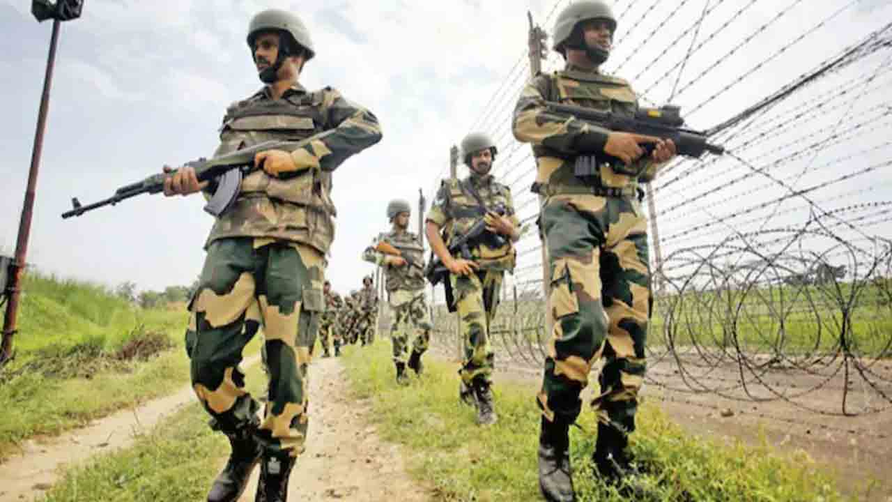 BSF లో ఏఎస్‌ఐ, హెడ్‌కానిస్టేబుల్‌ పోస్టులు