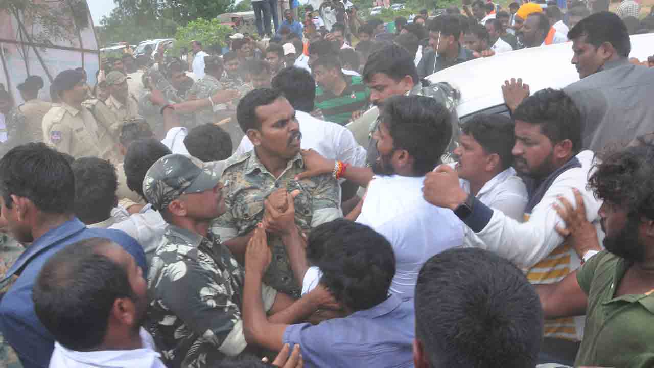 మీ విద్వేష యాత్ర ఆపండి