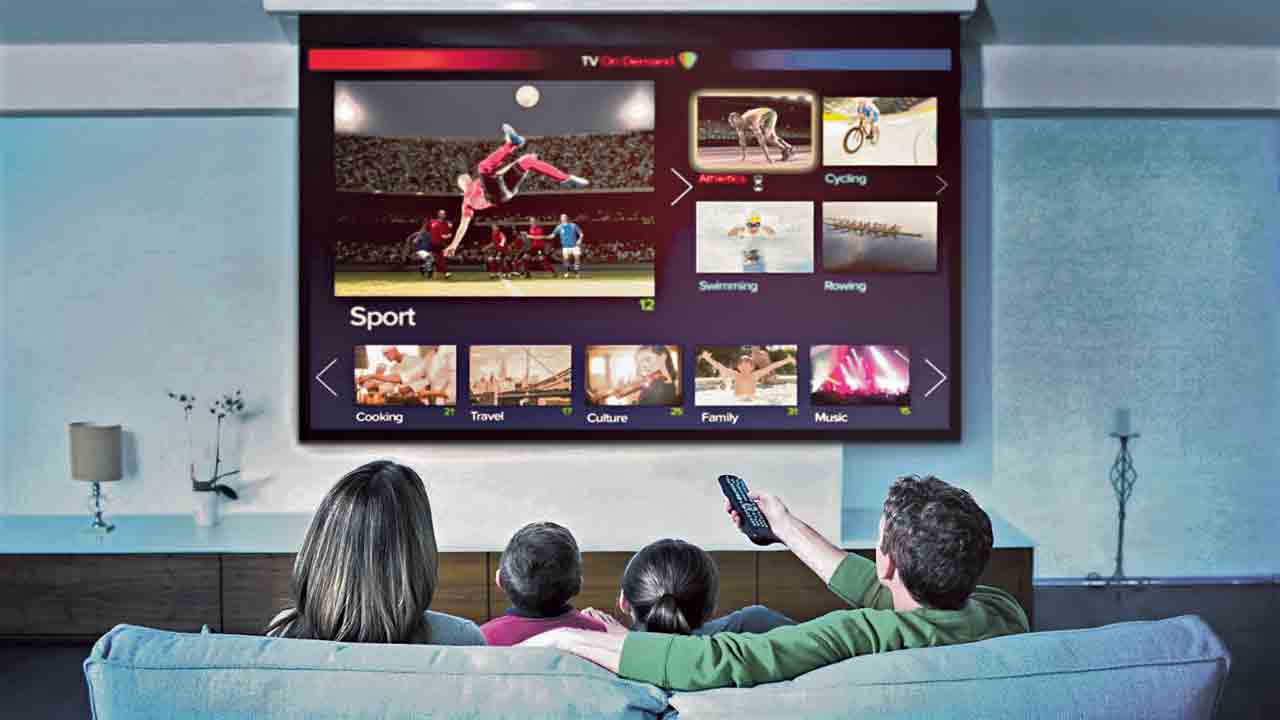 తెరమరుగు..!