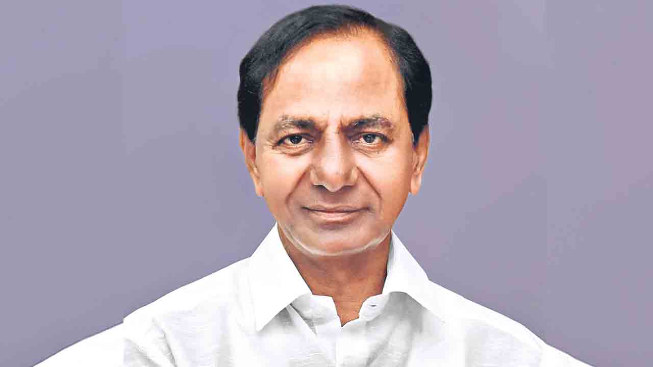 ఆదివాసీ బిడ్డలు సముజ్వలంగా ఎదగాలి