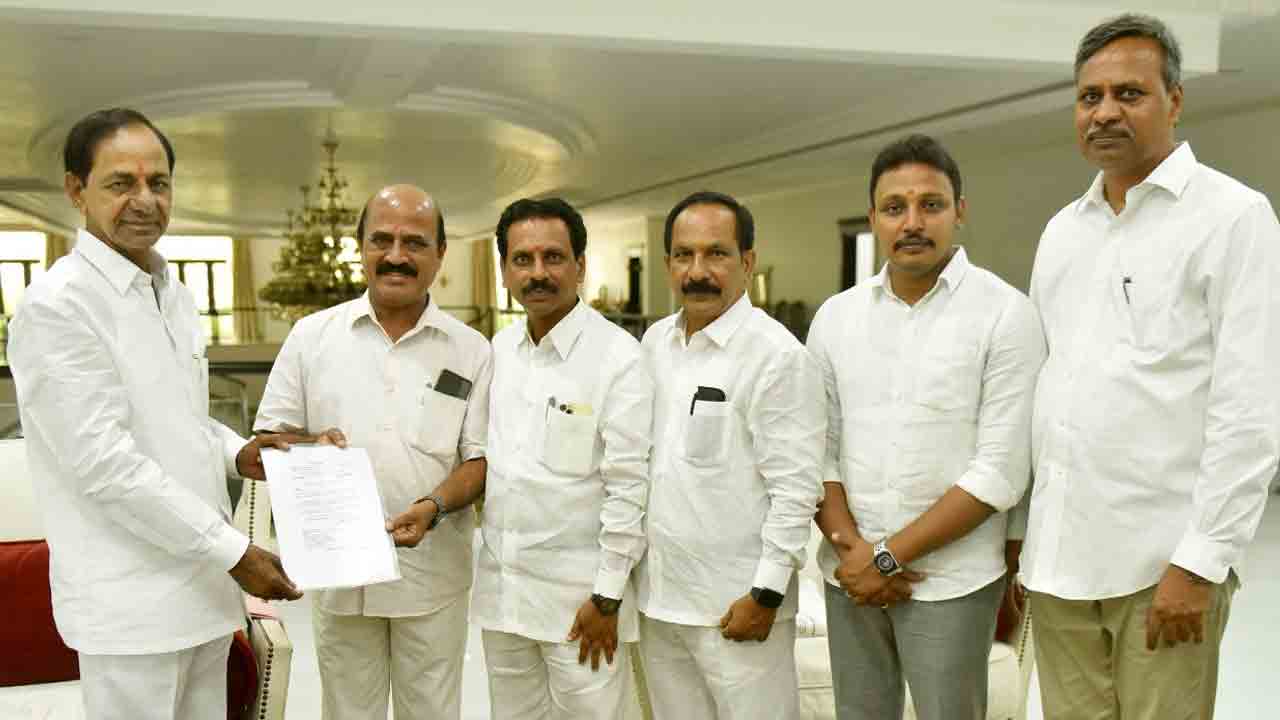 రాష్ట్ర గిరిజన ఆర్థిక సహకార సంస్థ చైర్మన్‌గా రామచందర్ నాయక్