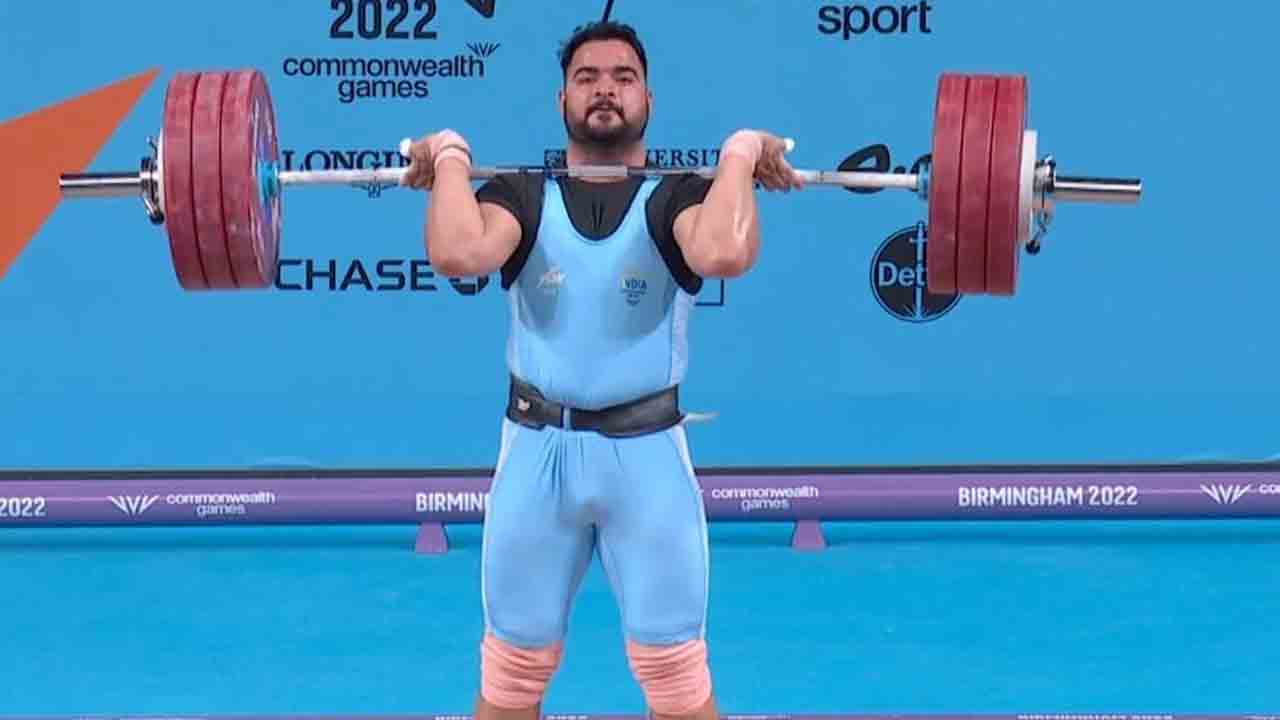 CWG 2022 | కామన్‌వెల్త్ క్రీడల్లో కాంస్యం సాధించిన లవ్‌ప్రీత్ సింగ్