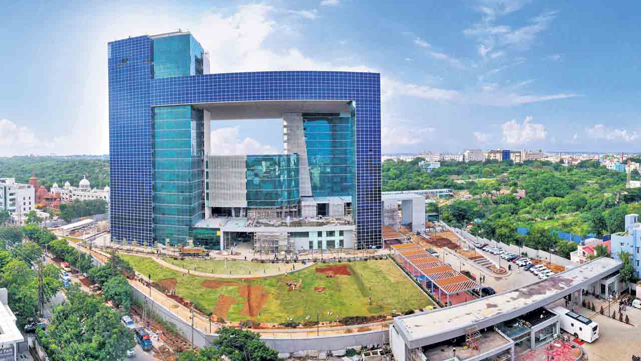 మన పోలీసు మకుటం సీ..సీ..సీ..