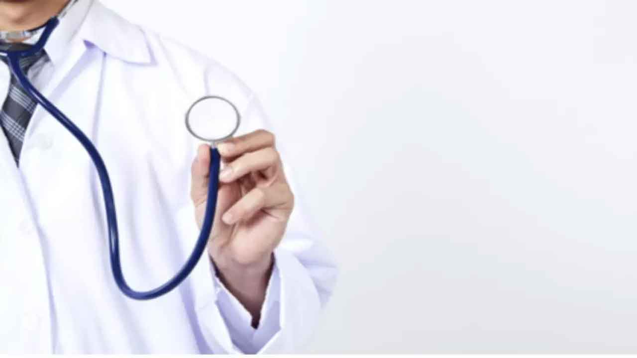 సీనియర్‌ రెసిడెంట్లు 31న రిలీవ్‌