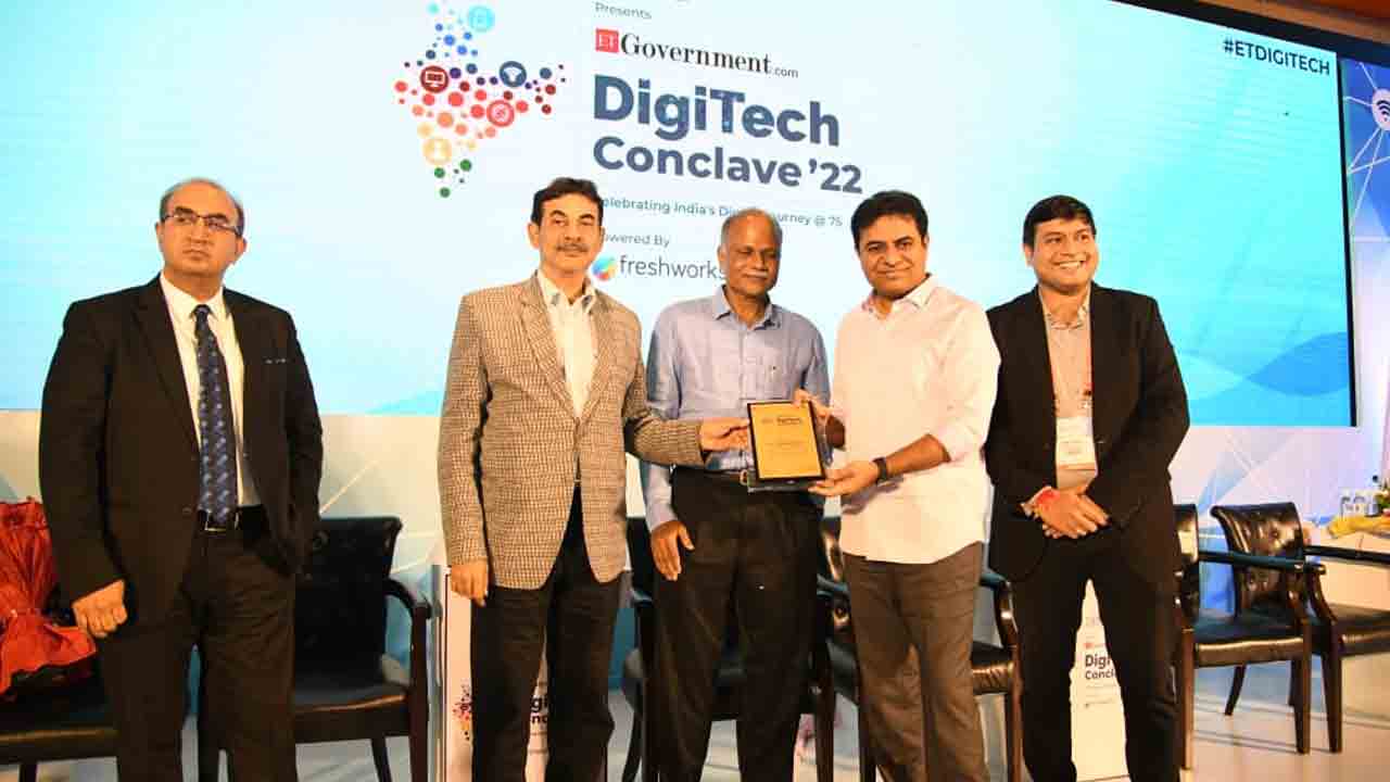 ఈజ్ ఆఫ్ డూయింగ్ బిజినెస్‌లో తెలంగాణకు అవార్డు