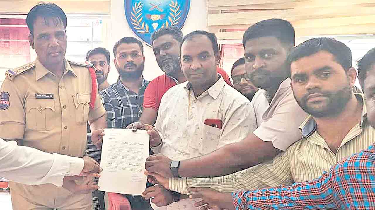 అగ్గి రాజే శాడు