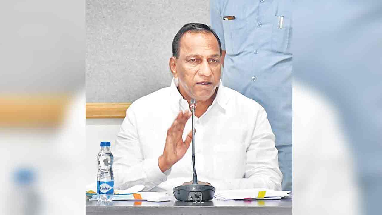 నేటి నుంచి ఆసరా పింఛన్‌ కార్డుల పంపిణీ