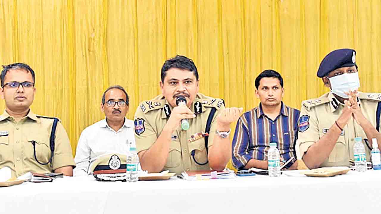 గణేశ్‌ నవరాత్రులను ప్రశాంతంగా పూర్తిచేద్దాం