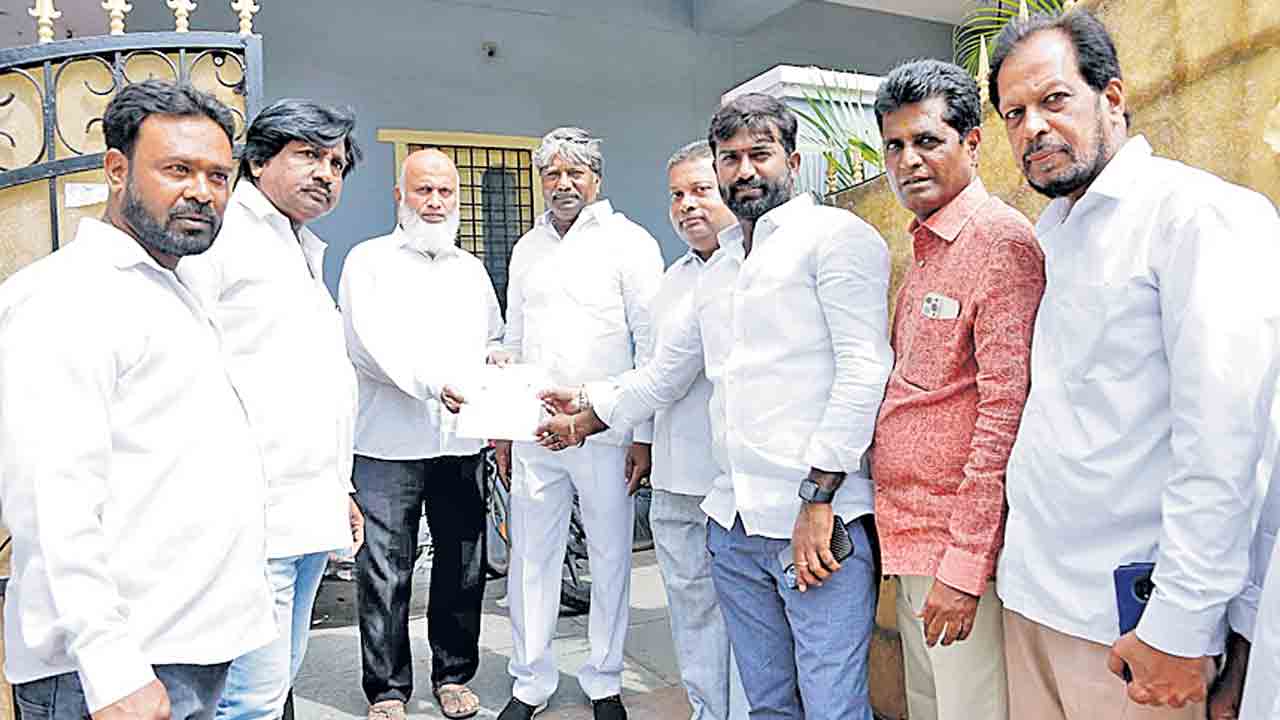 అర్హులందరికీ ఆసరా పింఛన్లు